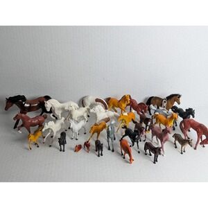 Lot of 28 Vintage Horse Figurines Plastic Mixed Sizes + 90s Dates + Keychain